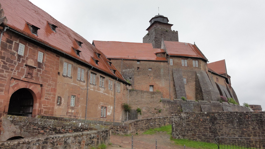 Burg Breuberg2.jpg